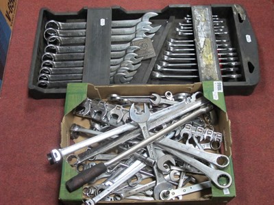 Lot 1086 - Tools - a quatity of spanners, including Snap...