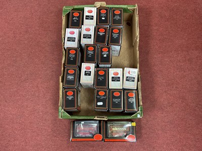 Lot 561 - Twenty Two 1:76 Scale Diecast Model Buses by...