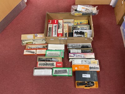 Lot 586 - A Quantity of 4mm Part Built and or Incomplete...