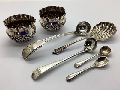 Lot 32 - A Georgian Hallmarked Silver Fiddle Pattern...