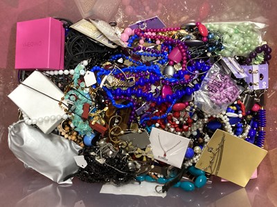 Lot 237 - A Quantity of Modern Costume Jewellery, etc :-...