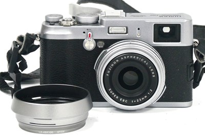 Lot 1378 - Fujifilm FinePix X100 12.3MP Digital Camera,...