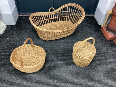 Lot 1610 - Wicker Cradle, two baskets, Resuschianne case...