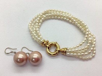 Lot 208 - A Modern Multi Row Fresh Water Pearl Bead...