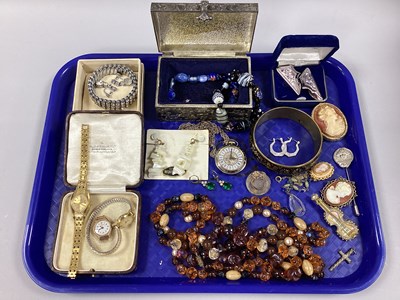 Lot 281 - Vintage and Later Costume Jewellery, including...