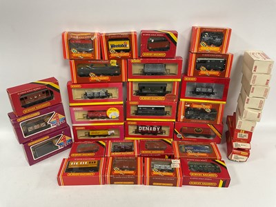 Lot 652 - Approximately thirty-five boxed Hornby brake...