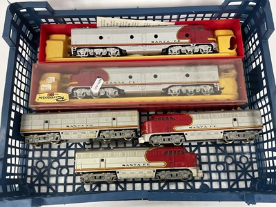 Lot 548 - A Rivrossi 'HO' Gauge U.S.A. Outline Santa F...
