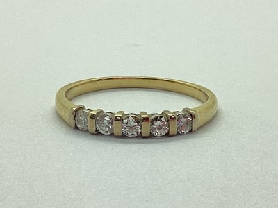 Lot 71 - A Modern Dainty 18ct Gold Five Stone Diamond...