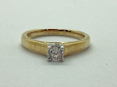 Lot 38 - A Modern 9ct Gold Single Stone Diamond Ring,...