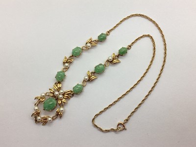 Lot 116 - A Decorative 9ct Gold Pearl and Jade Set...
