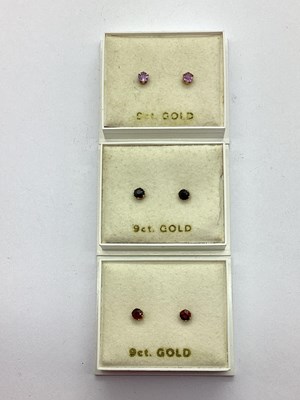 Lot 184 - Three Pairs of Dainty Stud Earrings, claw set,...