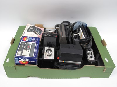Lot 1002 - Polaroid Cameras; Supercolor 635, 635CL, 600,...