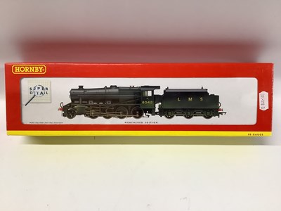 Lot 933 - A Hornby 'OO' Gauge/4mm Ref No R2249 2-8-0...