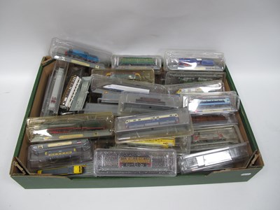 Lot 1016 - Approximately Forty static display model N...