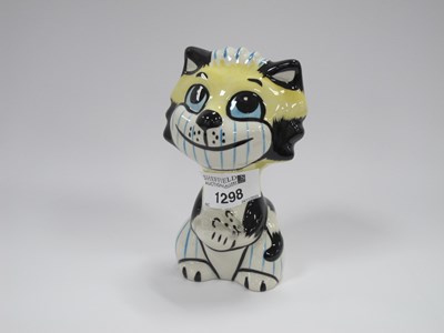 Lot 1298 - Lorna Bailey - Tom and Jerry the Cat, 12.5cm...