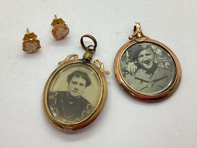 Lot 172 - An Antique Oval Glazed Locket Style Pendant,...