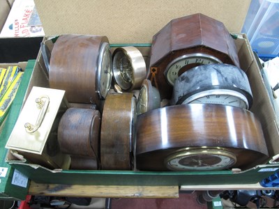 Lot 1101 - A Quantity of Mantle Clocks, to include wooden...