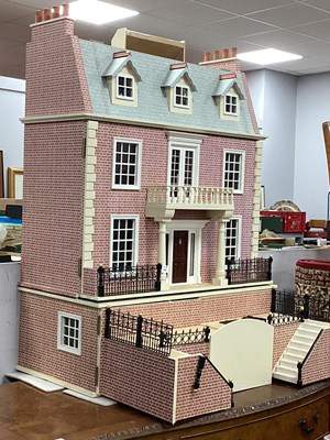 Lot 1547 - A Dolls House Emporium "Henley House", fully...