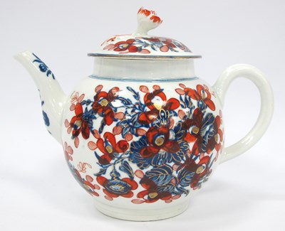 Lot 1123 - A Worcester Porcelain Teapot and Cover, with...
