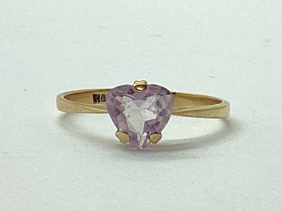 Lot 81 - A Single Stone Dress Ring, heart shape claw...