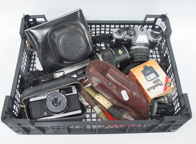 Lot 1430 - Cameras - Zenit - B, Olympus OM10 and Trip 35,...