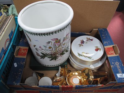Lot 1093 - Royal Worcester Evesham Plates, (x 12),...