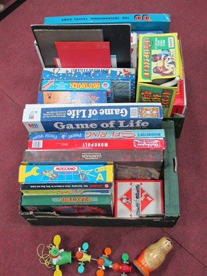 Lot 1381 - A large collection of board games and jigsaws...