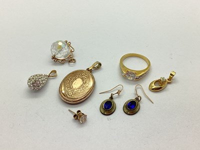 Lot 100 - Faceted Swivel Pendant, dress ring, oval...