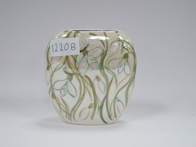 Lot 1220B - Anita Harris Mother of Pearl Lustre Tublined...