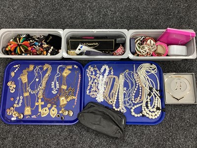 Lot 163 - A Collection of Costume Jewellery, including a...