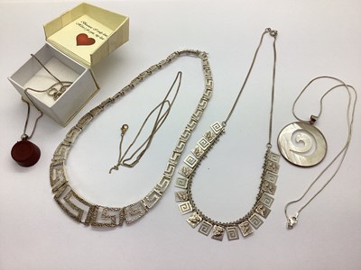 Lot 125 - A Decorative Grecian Style Necklace, of flat...