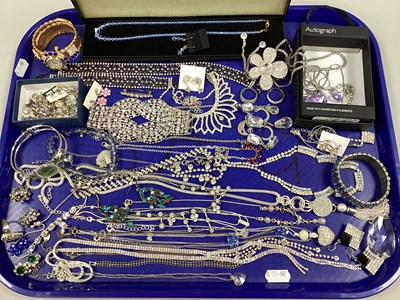 Lot 188 - A Selection of Diamanté Costume Jewellery,...