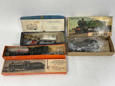 Lot 524 - Three 00 gauge kit-built or part built GWR...