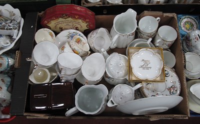 Lot 1108 - Edwardian Tea Service of 25 Pieces, other tea...