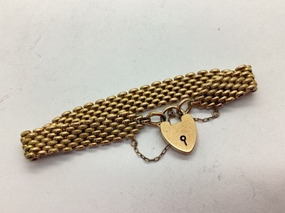 Lot 64 - A Victorian 15ct Gold Brick Link Style...