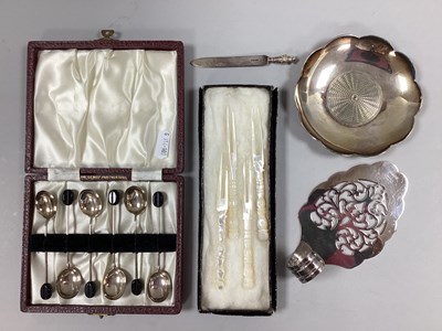 Lot 24 - A Set of Six Hallmarked Silver Art Deco Coffee...