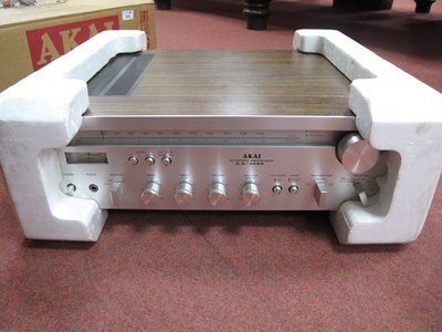 Lot 533 - Akai AA-1020 Stereo Reciever in original box,...