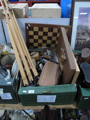 Lot 1473 - Cosina CSM Camer, tripod, stand, artists easel...