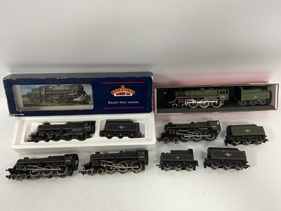 Lot 694 - Five 00 gauge BR Standard class 4MT 4-6-0...