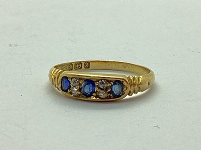 Lot 43 - A Late Victorian 18ct Gold Sapphire and...