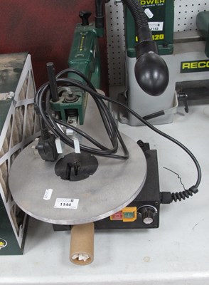 Lot 1144 - A Record Power SS16V 16" Variable Speed Scroll...