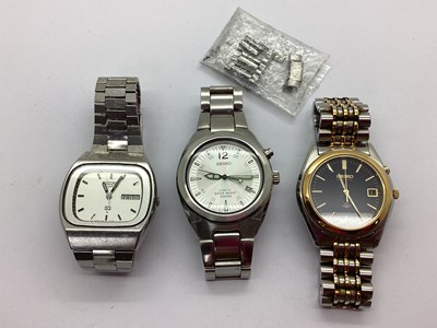 Lot 262 - Seiko Gent's Wristwatches, comprising retro...