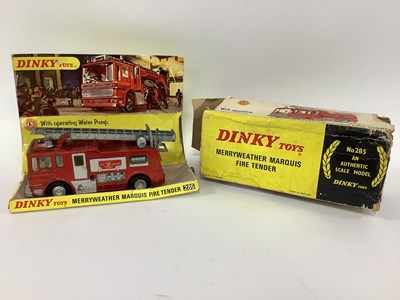 Lot 906 - Dinky Toys No 285 Merryweather Marquis Fire...