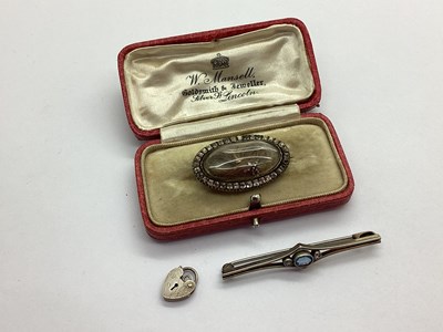 Lot 133 - An Antique Hair Work Mourning Brooch, (curved,...
