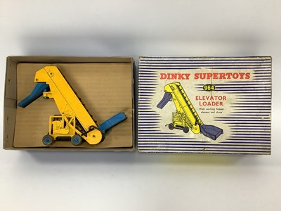 Lot 905 - Dinky Toys No 964 Elevator Loader, overall...