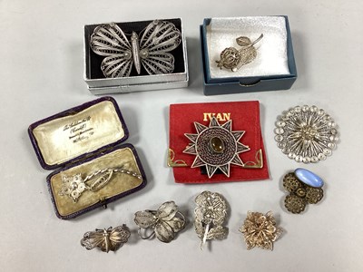 Lot 150 - A Collection of Filigree Style Brooches, to...
