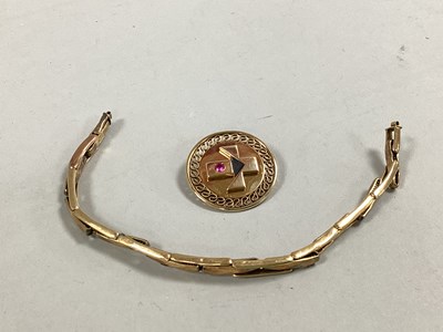 Lot 42 - A Ladies Expanding Watch Bracelet, stamped...