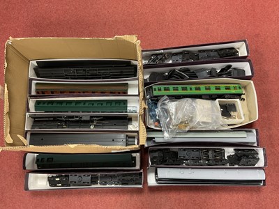 Lot 442 - A large collection of "Easy-Build" 0 gauge...