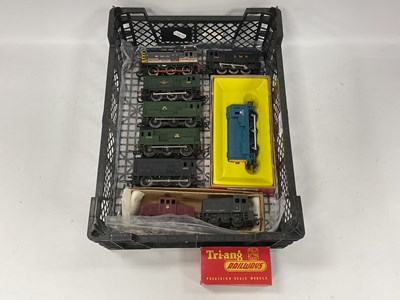 Lot 485 - Nine 00 gauge diesel and electric shunters by...