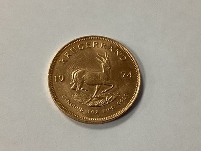 Lot 700 - 1974 South Africa Gold Krugerrand.